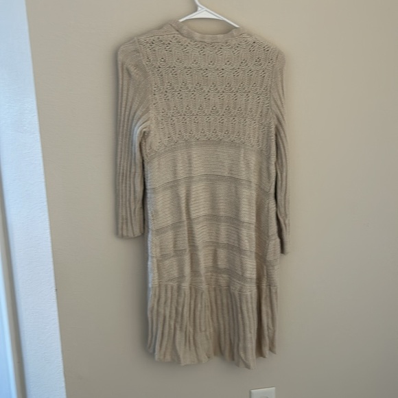 Neutral Chico’s cardigan - Picture 6 of 6